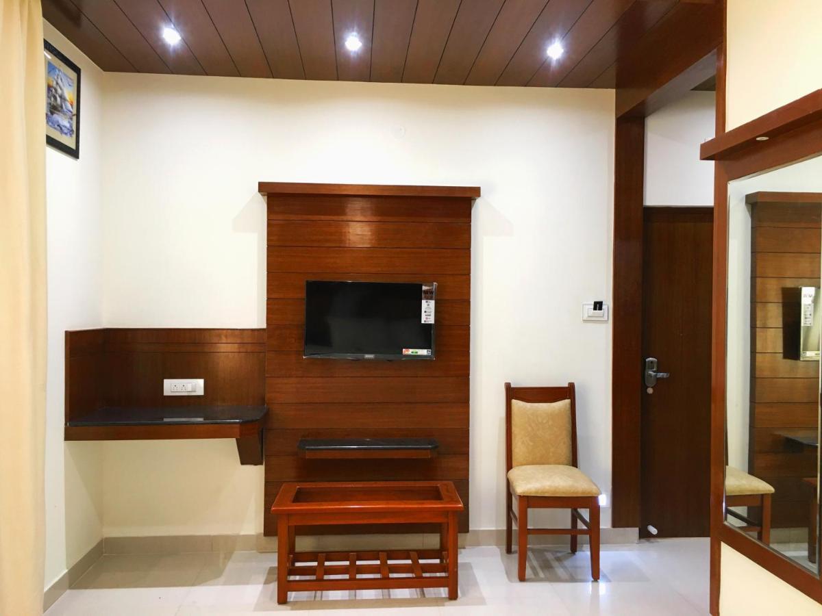 The Grand Coral Otel Bangalore Dış mekan fotoğraf